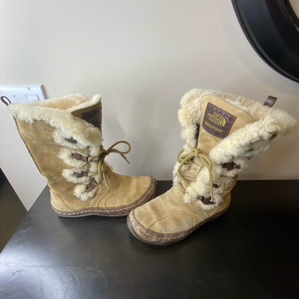 The North Face brown waterproof faux fur lined lace up winter boots, size 8.5 - Picture 6 of 12